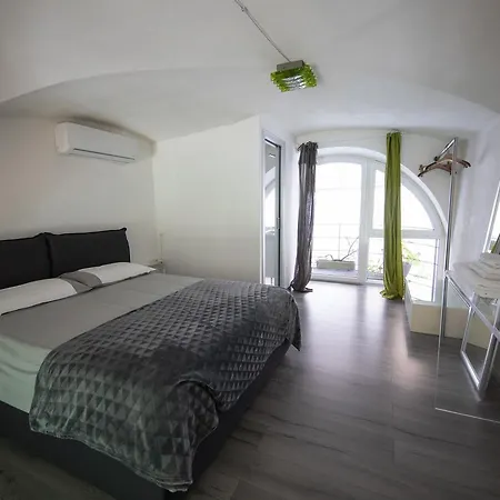 Casa vacanze Casa Nutrizione Aeroporto di Catania Fontana Rossa